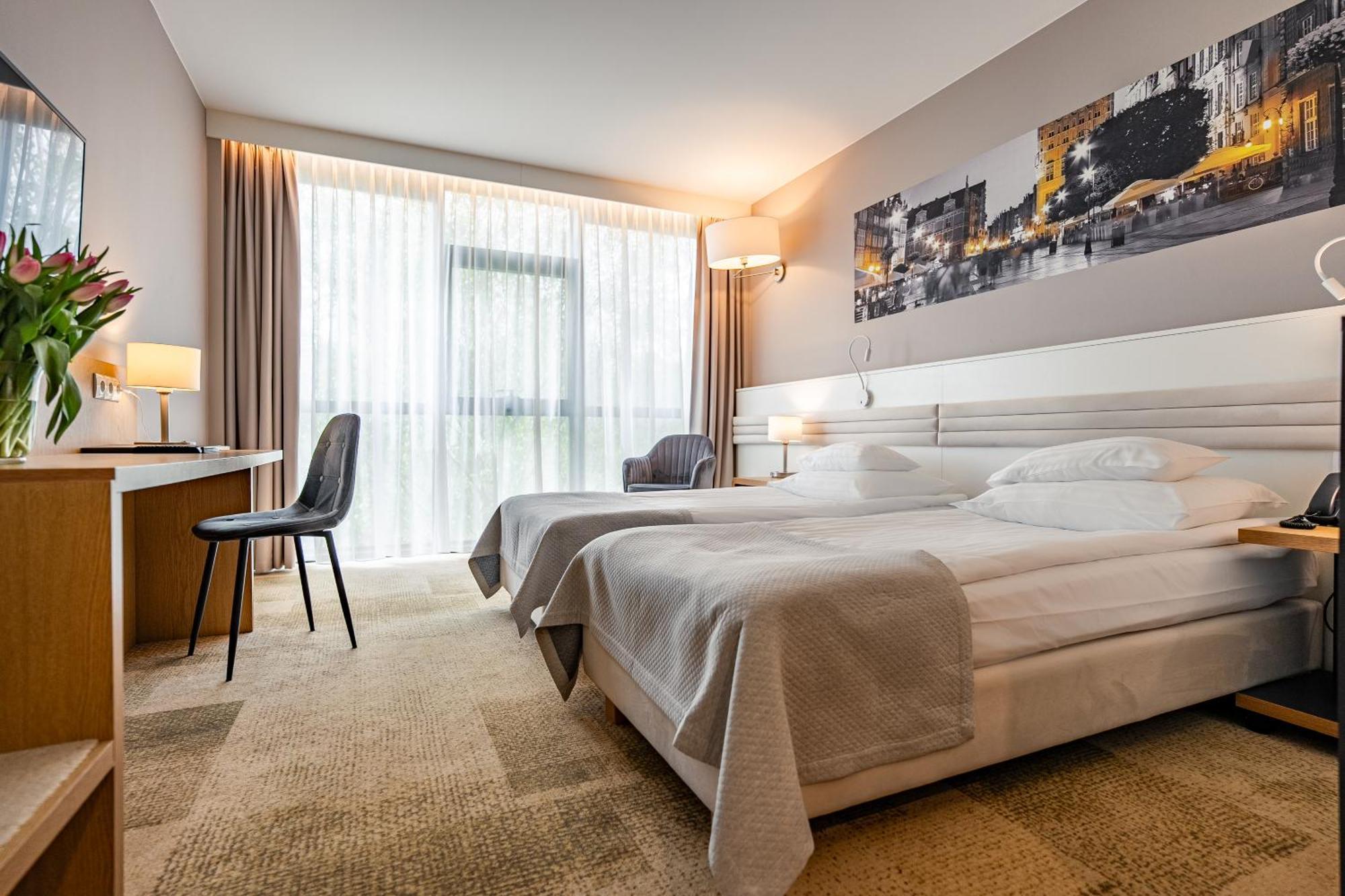 Hotel Platan Gdansk Exterior photo